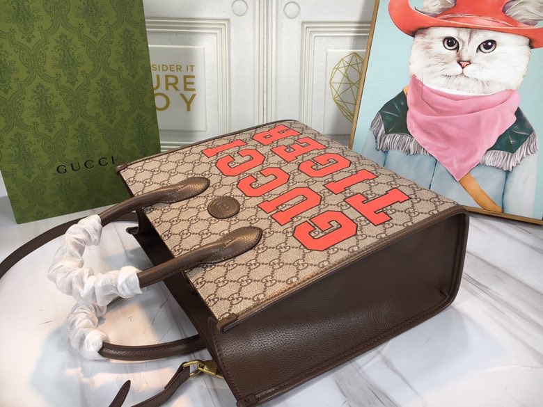 Gucci Shopping Bags